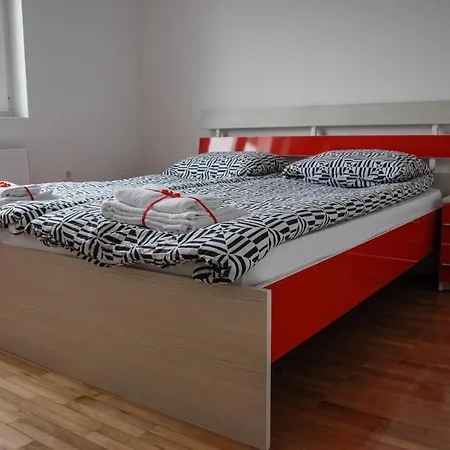 River Lux Apartment